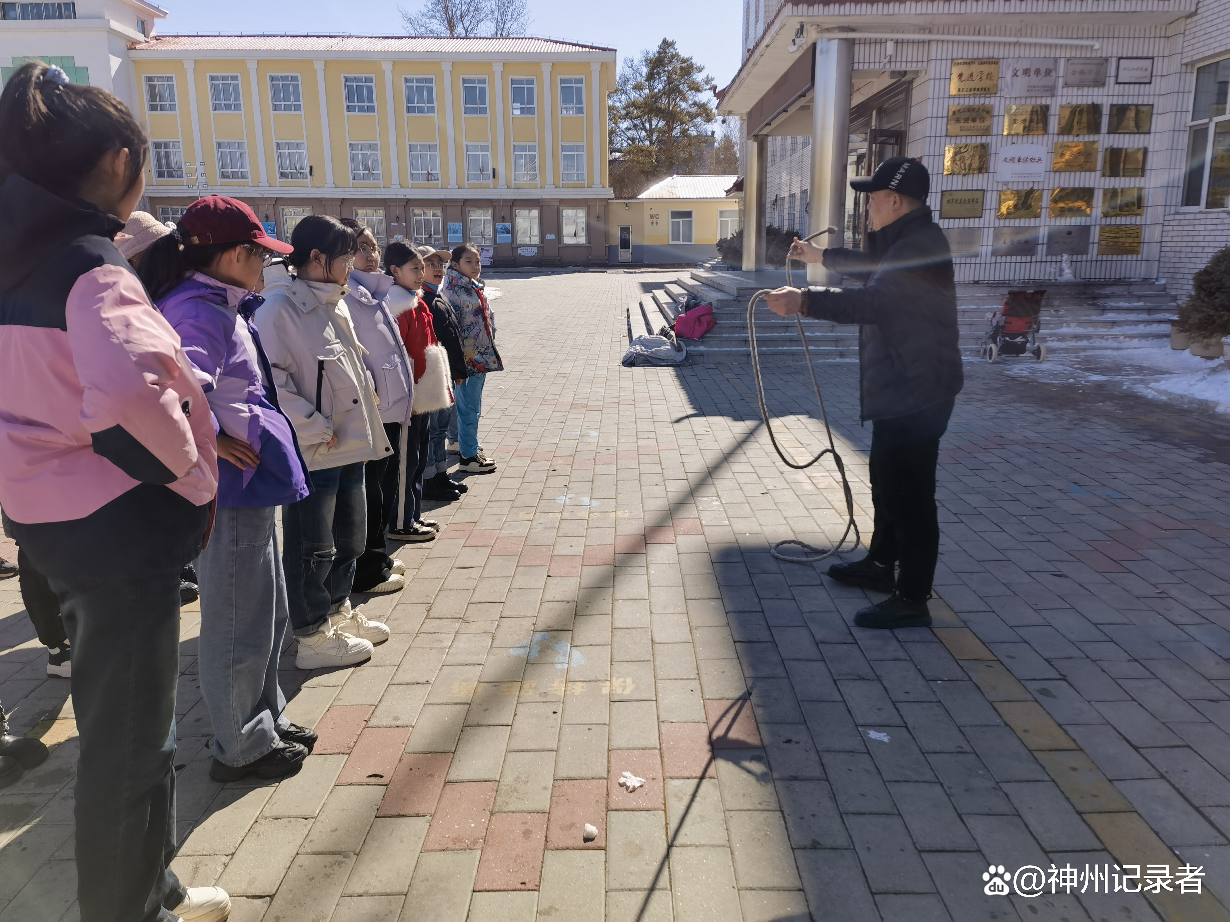 呼玛县小学最新动态报道